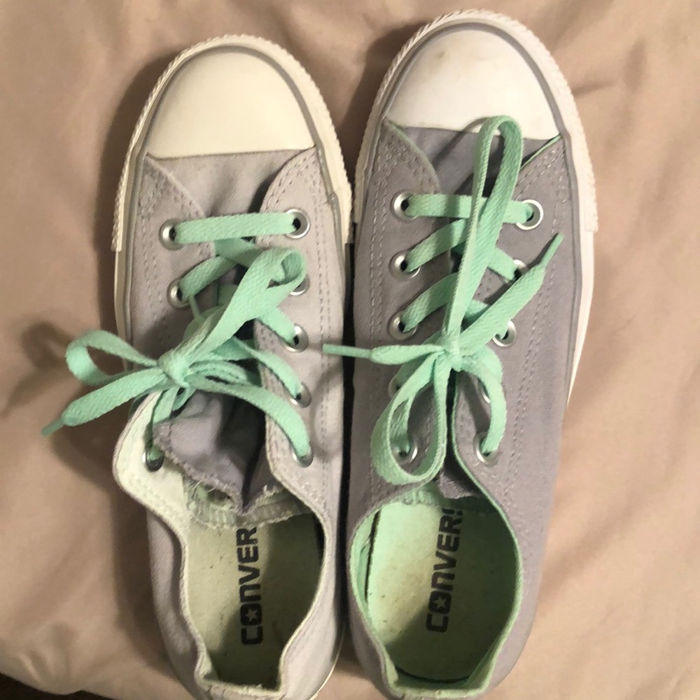 Converse lime and white
